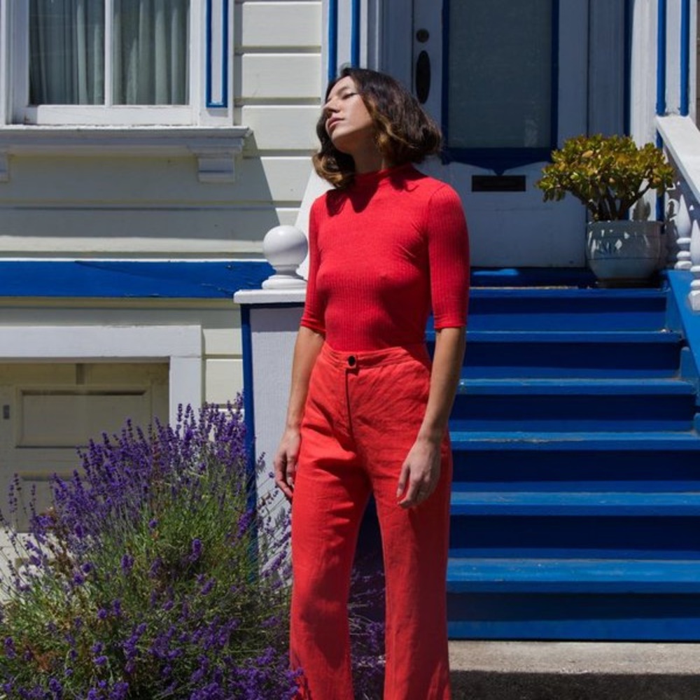 calder blake pia rib mock neck red